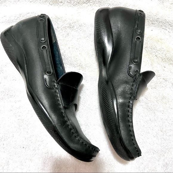 PRADA Made in Italy genuine Black Leather Loafers womens Size: 5.5 / IT 35.5 - Picture 5 of 11